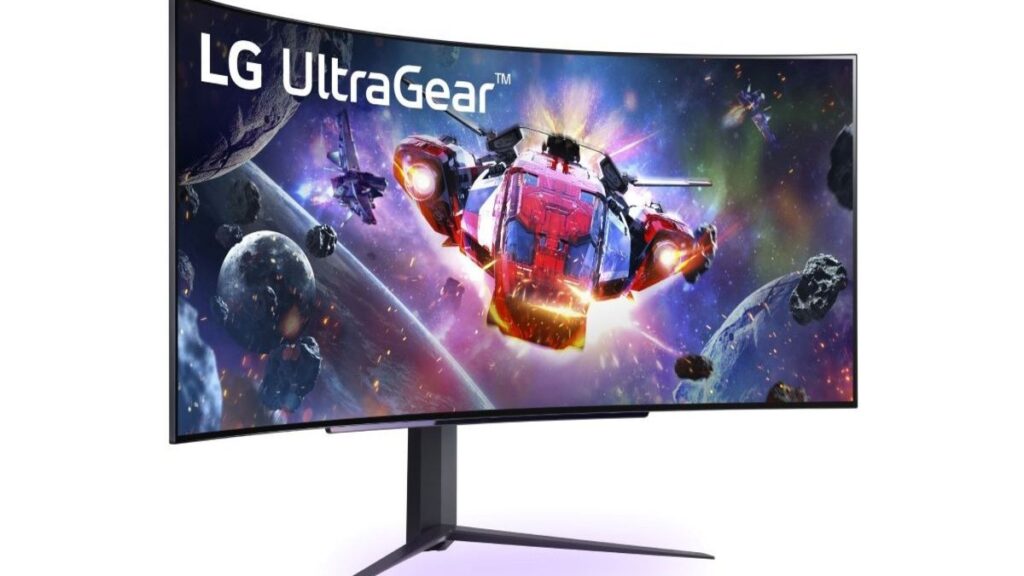 LG UltraGear Serisi, Esnek 5K OLED Ekranla Tanıtıldı 1 (1)